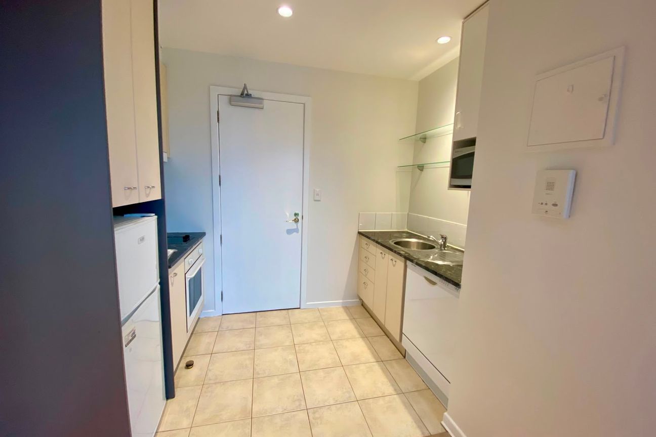 Studio Apartments at The Connaught - Vista 4