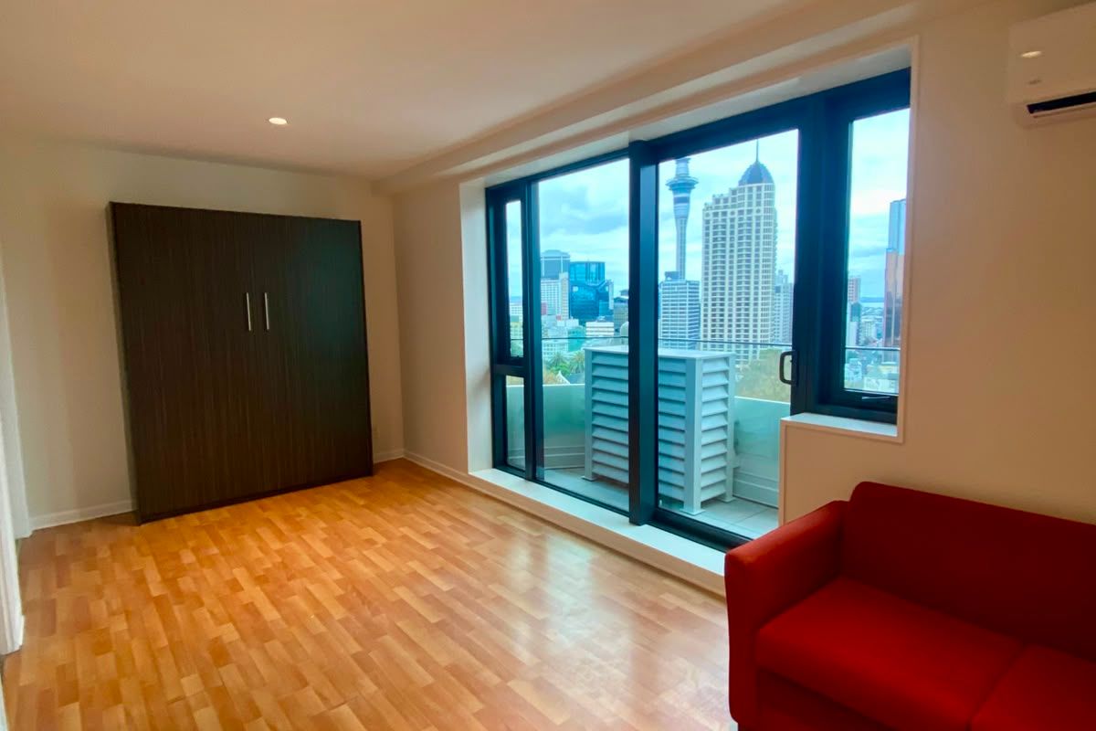 Studio Apartments at The Connaught - Vista 2