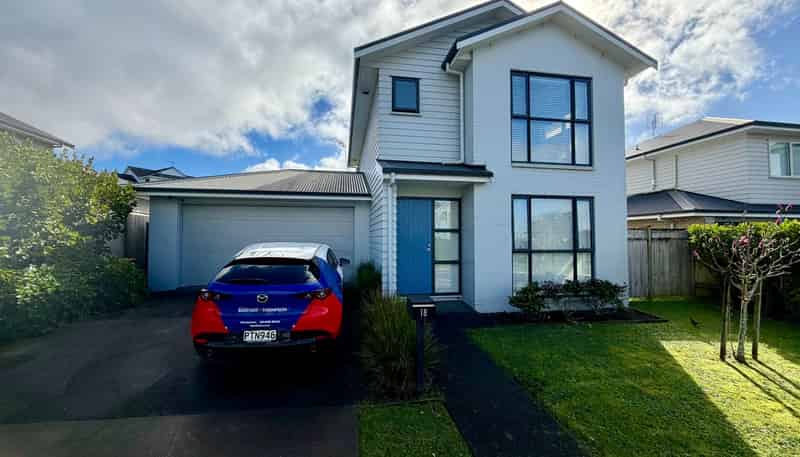 18 William Wallbank Crescent, Swanson