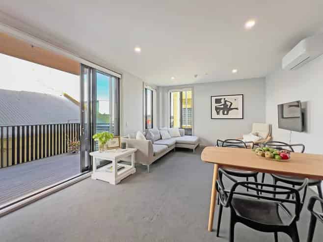 2 Launch Road, Hobsonville