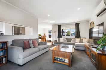 39 Seaward Place, Wattle Downs