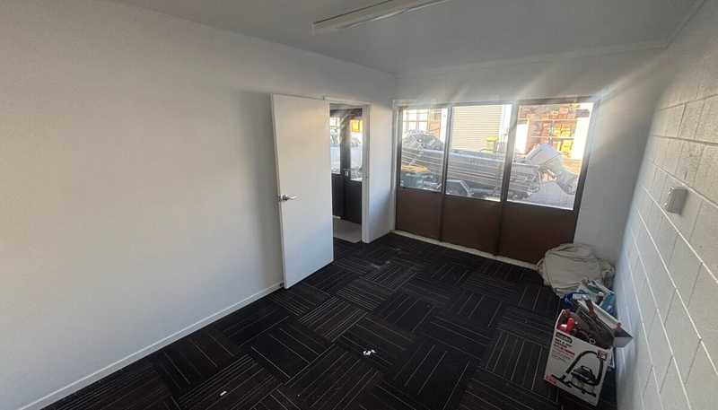 B4/50 Keeling Road, Henderson
