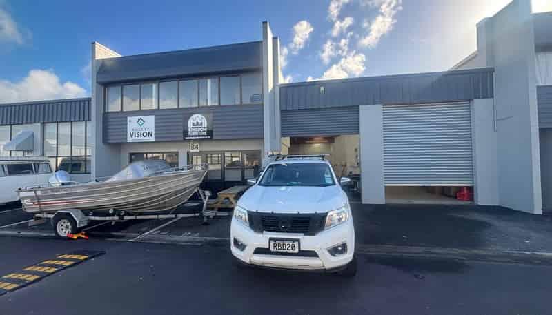 B4/50 Keeling Road, Henderson