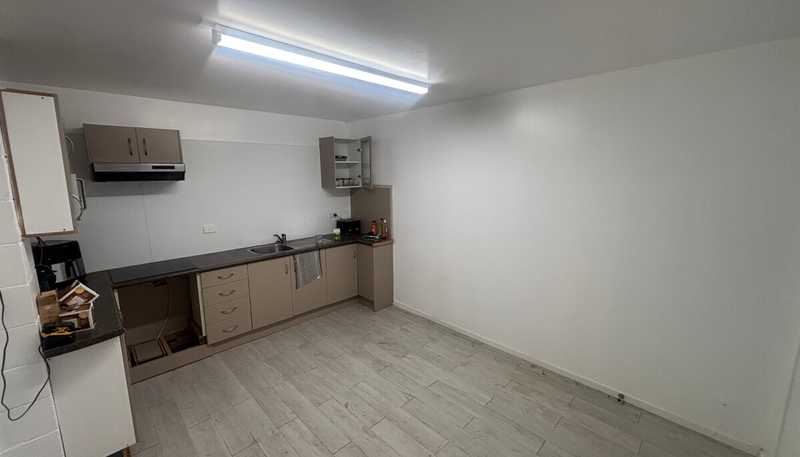 B4/50 Keeling Road, Henderson