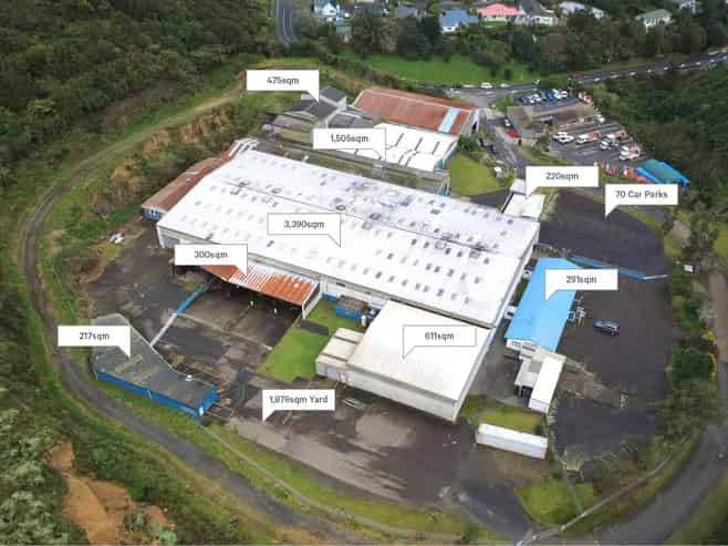 Large Warehouse in Tawa