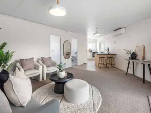 4/10 Cooke Street, AVENUES