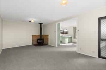 2/307 Charles Street, Saint Leonards
