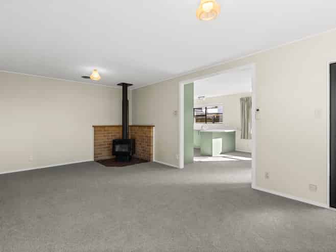 2/307 Charles Street, Saint Leonards