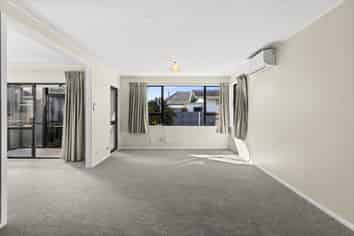 2/307 Charles Street, Saint Leonards