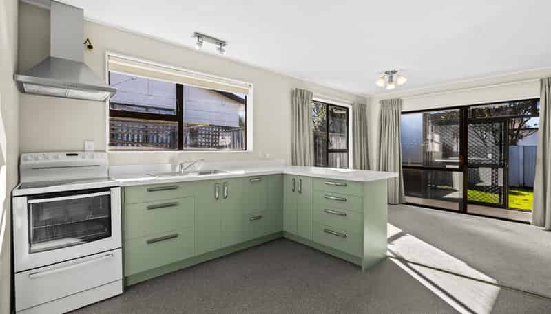 2/307 Charles Street, Saint Leonards