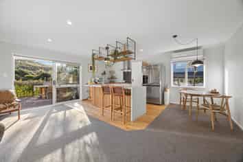 11 Wautaiti Drive, Riverhead