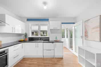 14C Nelson Street, Petone