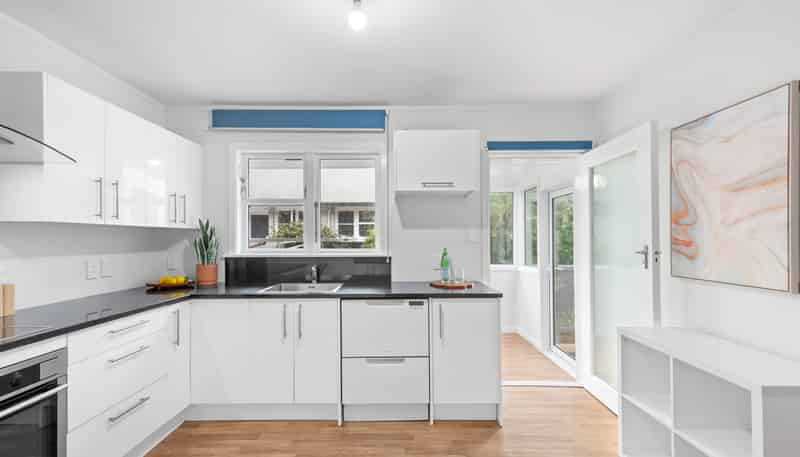 14C Nelson Street, Petone