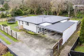 8 Longfellow Street, Trentham