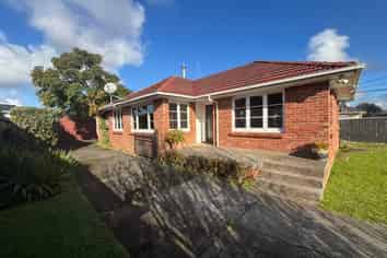 7 Rixon Place, Te Atatu Peninsula