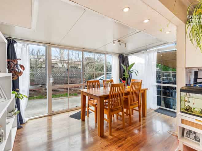 23 Brown Street, Strathern
