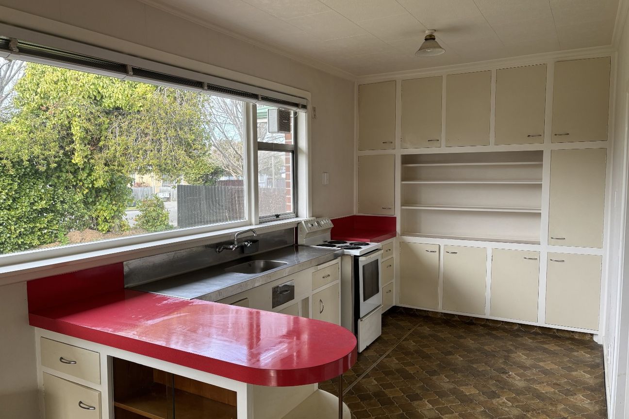 Spacious Living with a Retro Twist - Aanzicht 2