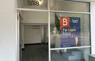 Boutique Clive Square for lease