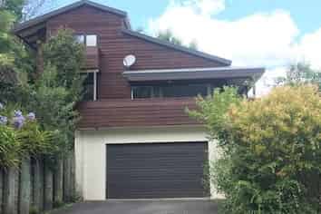 7 Stitchbird Close, Murrays Bay