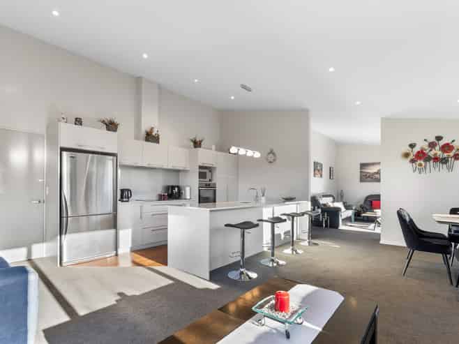 6 Calla Grove, Richmond