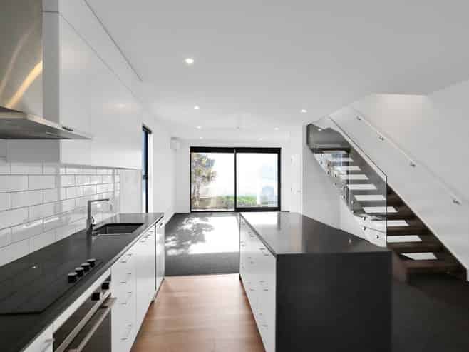 2/20 Trent Street, Island Bay