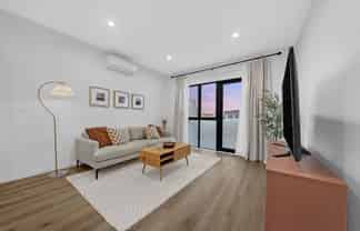 101 Tahere Road, Flat Bush