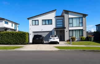 319 Flat Bush School Road, Flat Bush