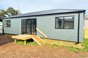 85A Ferguson Road, Otara