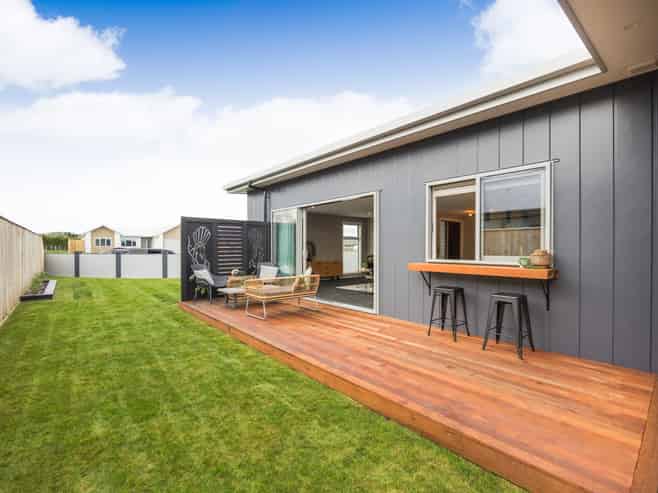 14 Kanzan Grove, Feilding