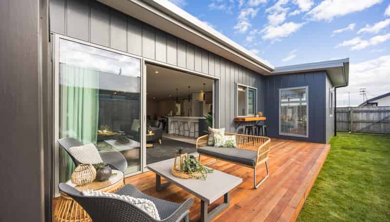 14 Kanzan Grove, Feilding