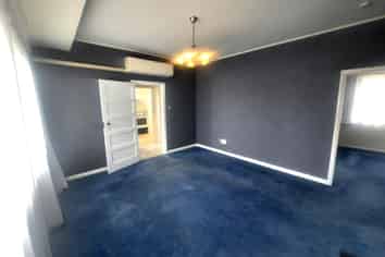 2 Savage Crescent , Upper Hutt