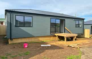 85B Ferguson Road, Otara