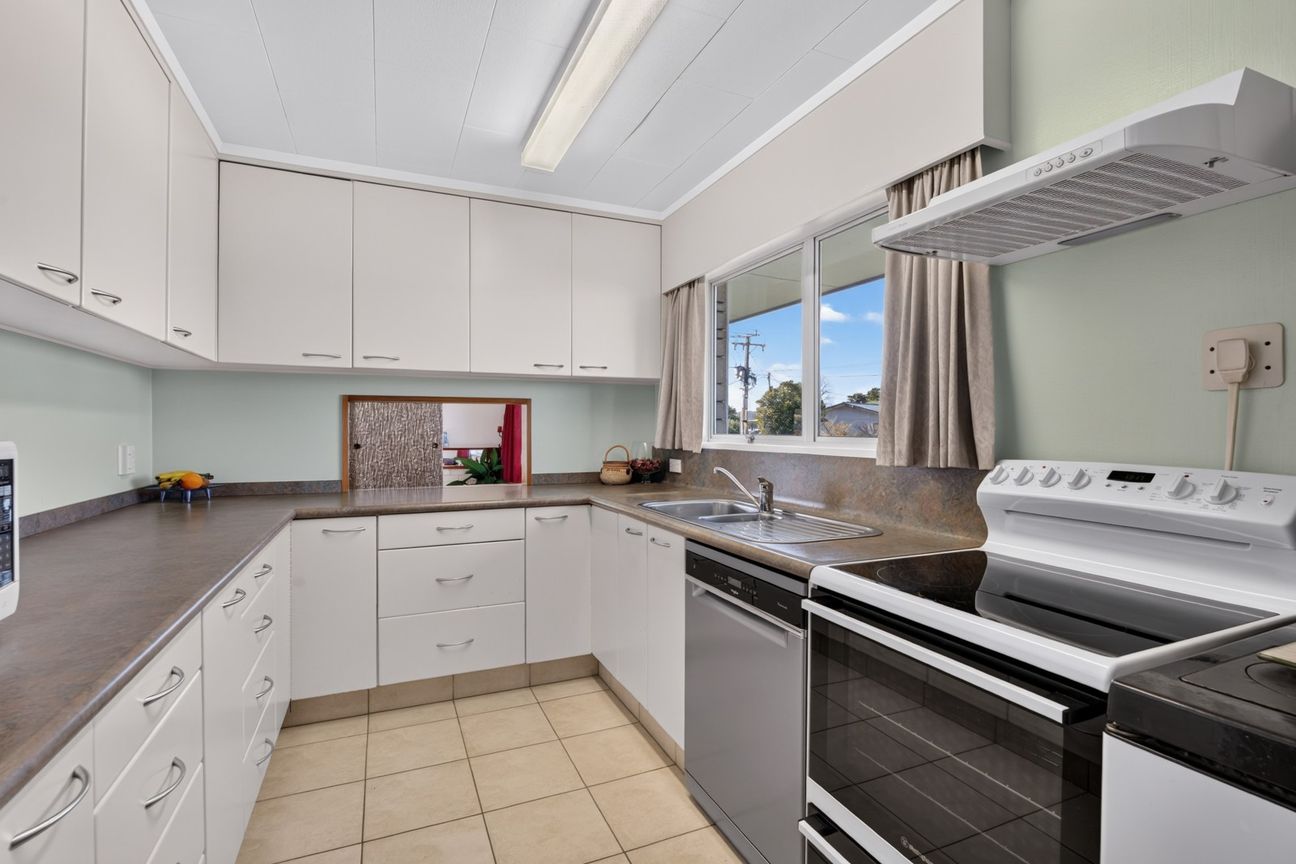 Flexible Taradale Living and Vendors Ready to Move - Aanzicht 3