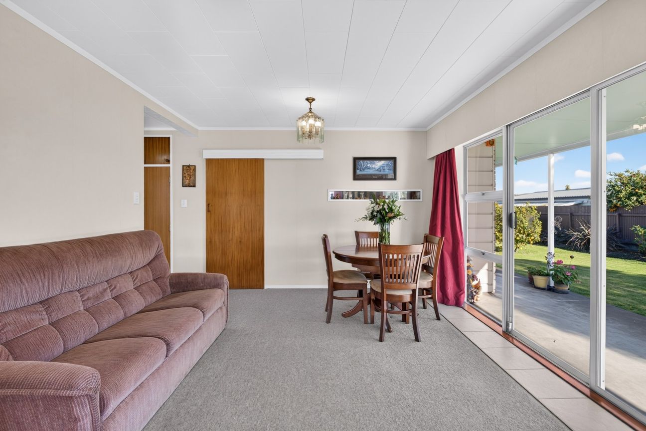 Flexible Taradale Living and Vendors Ready to Move - Aanzicht 6