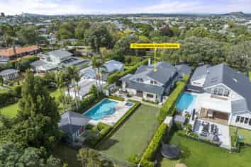 37 Maungakiekie Ave, Greenlane