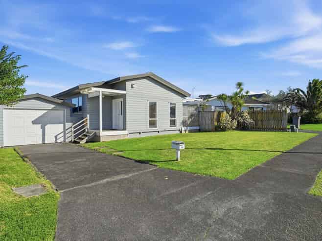 66 De Quincey Terrace, Highland Park