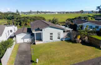 66 De Quincey Terrace, Highland Park
