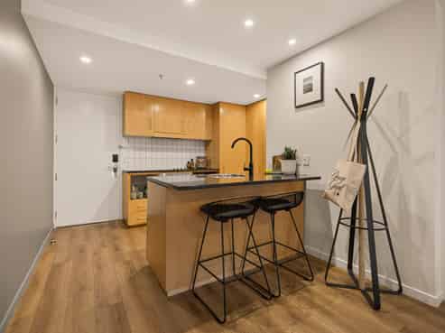124/21 Stanley Street, Queenstown