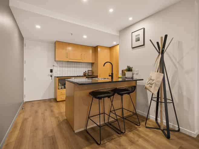 124/21 Stanley Street, Queenstown