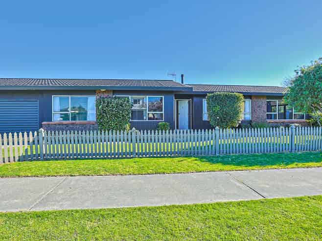10 Harpham Street, Taradale