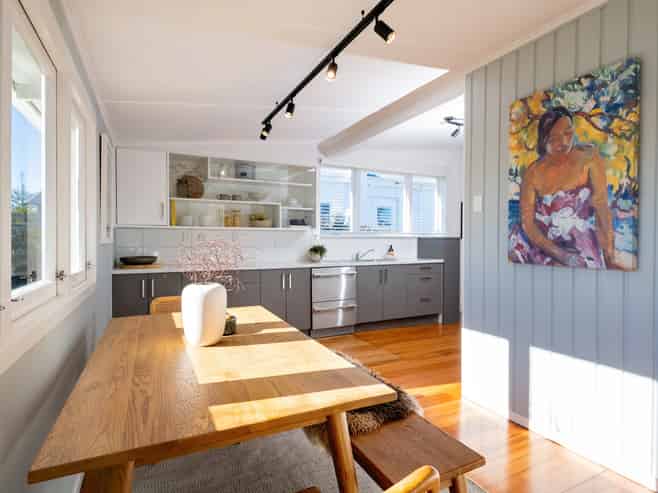 9 Kinross White Street, Napier South