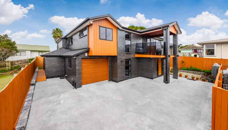 29A Plumley Crescent, Mangere