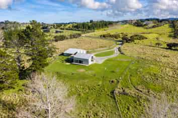 2199 Cove Road, Mangawhai