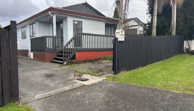 168 Solar Road, Glen Eden