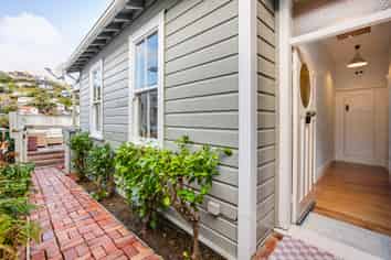 3 Waikato Street, Island Bay