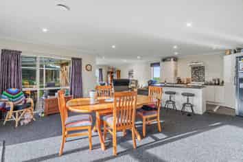 12 Carrol Street, Riverton