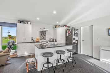 12 Carrol Street, Riverton