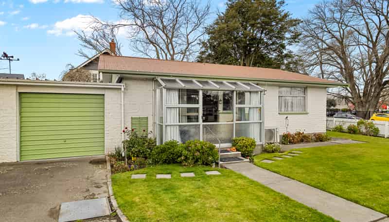 1/63 Short Street, Ashburton