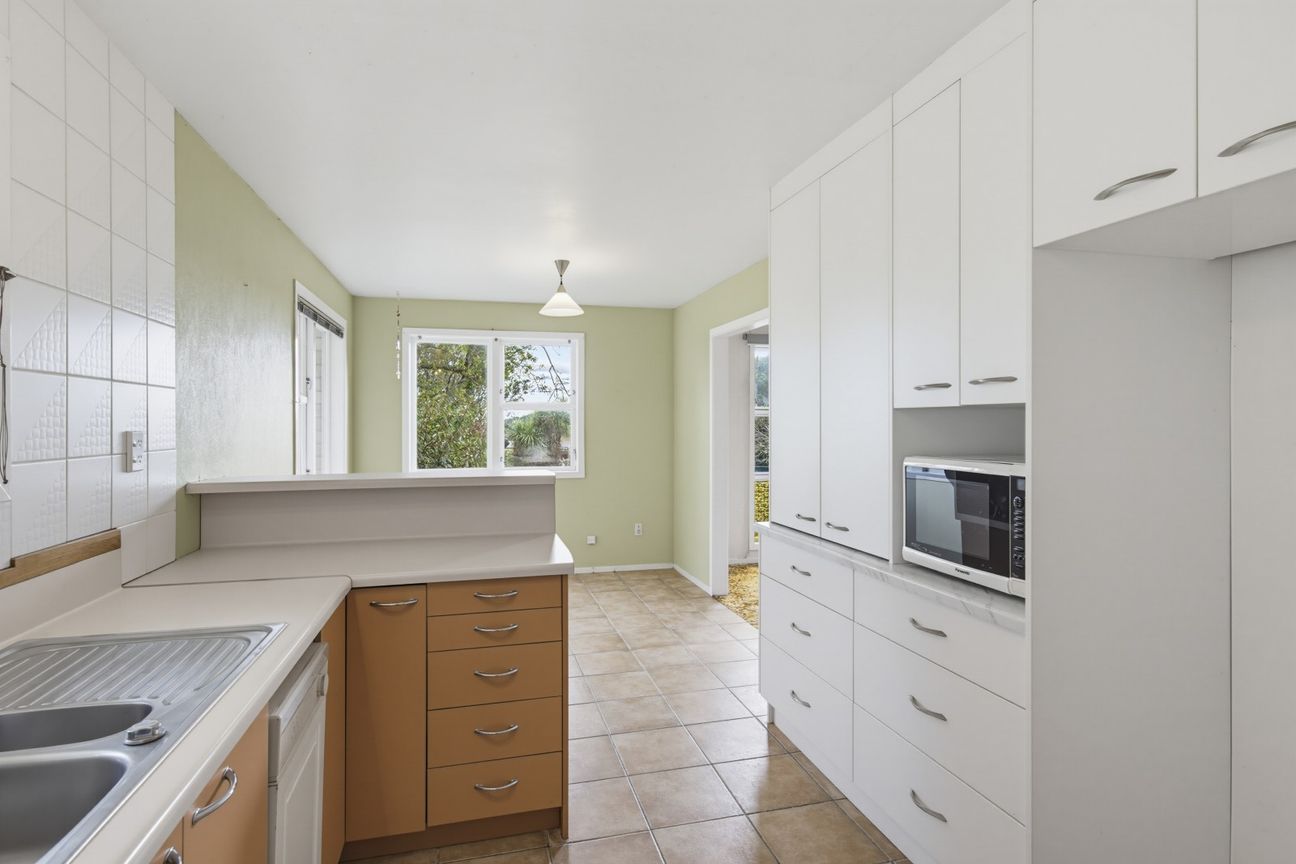 Space, sunshine and potential - Vista 4