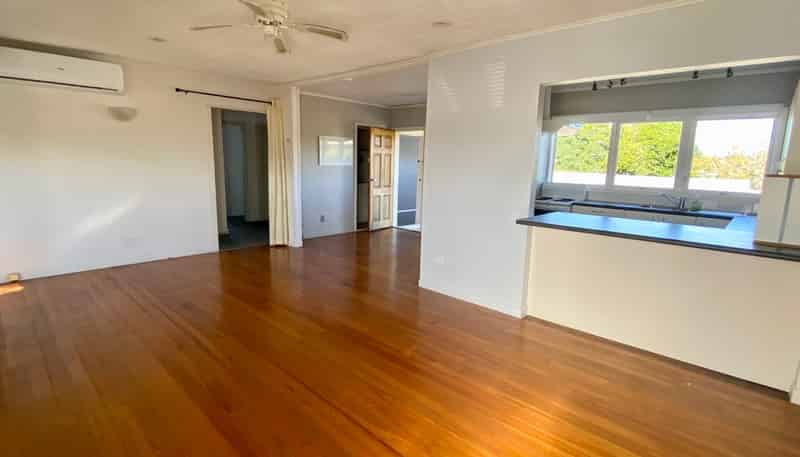380 Te Atatu Road, Te Atatu Peninsula